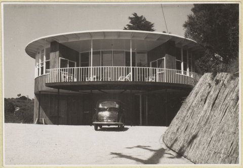 Henty House, Frankston, Victoria, 1950–51