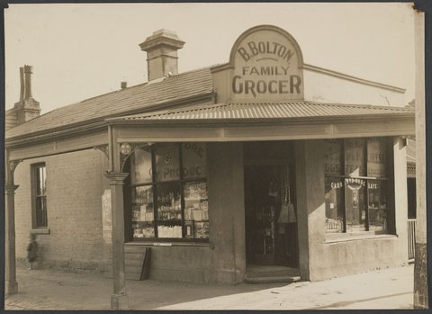 Interior and exterior, Benjamin Bolton, Family Grocer, Port Melbourne, 1913–16