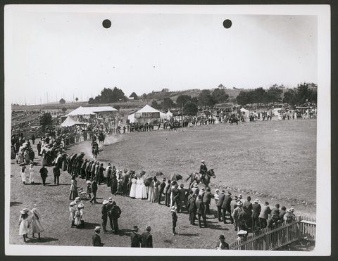 Scenes from Diamond Creek, Vic, 1912?