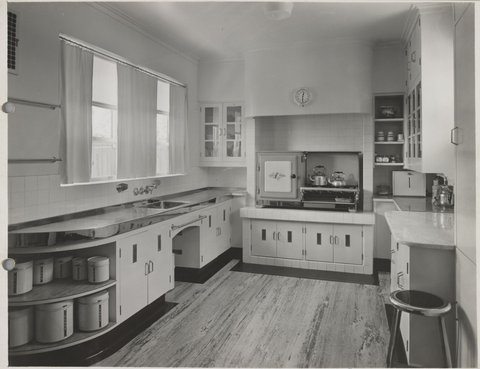 Residence of G. Brooke-Hutchings esq. South Yarra Vic, 1937–38