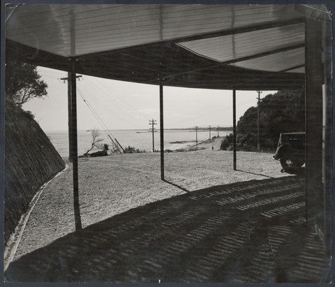 Henty house, Nepean Highway, Frankston, Victoria, 1953