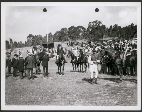 Scenes from Diamond Creek, Vic, 1912?