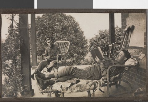 Soldiers relaxing, Hethersett Private Repatriation Hospital, Burwood, Vic, 1914–20