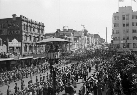 The Royal Visit of Queen Elizabeth II, Lonsdale Street, Melbourne, 1954