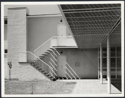 Clendon, batchelor flats, Armadale, Victoria, 1939