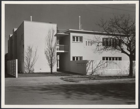 Clendon, batchelor flats, Armadale, Victoria, 1939