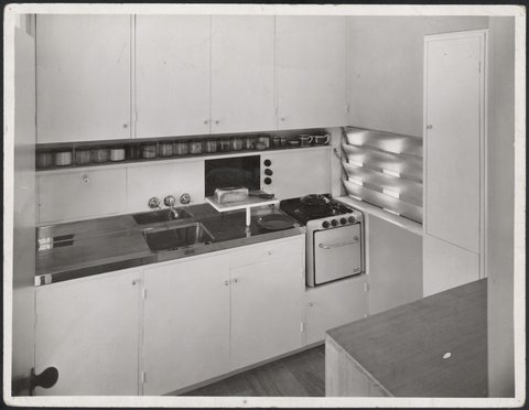 Clendon, batchelor flats, Armadale, Victoria, 1939