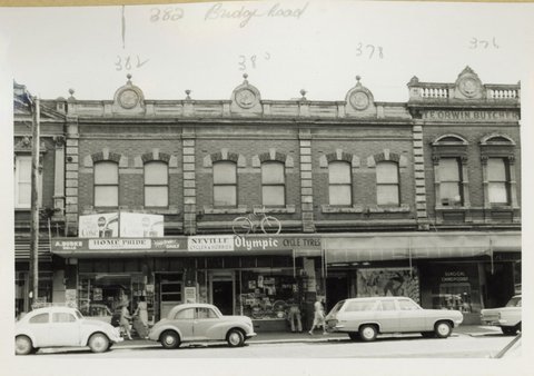 Terrace buildings, Bridge Road, Richmond, 1967–69
