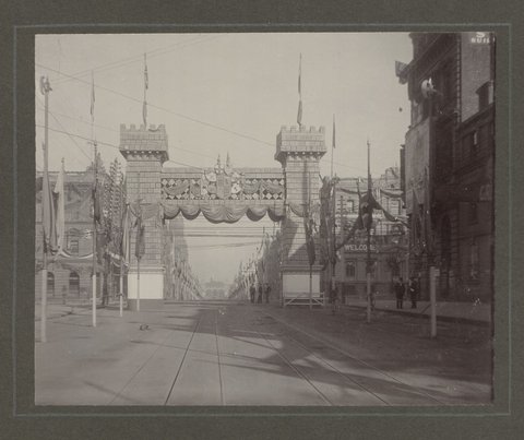 Decorations in Melbourne streets celebrating the visit of the Duke and Duchess of Cornwall and York, 1901