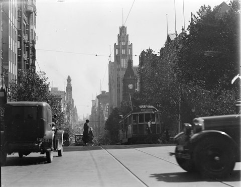 Collins Street looking west from Russell Street, 1914–33