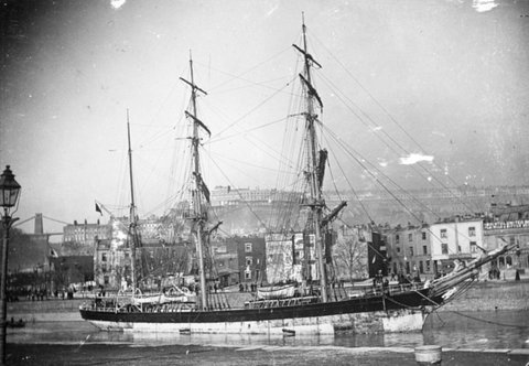LILLIAN MORRIS. : Newport. 745 tons. Built Sunderland. 1875, 1885–1946