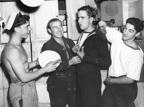 Visit of British aircraft carrier H.M.S. Implacable to Melbourne, 1946