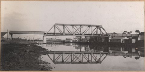 South Kensington to West Footscray. Maribyrnong River bridge, 1928