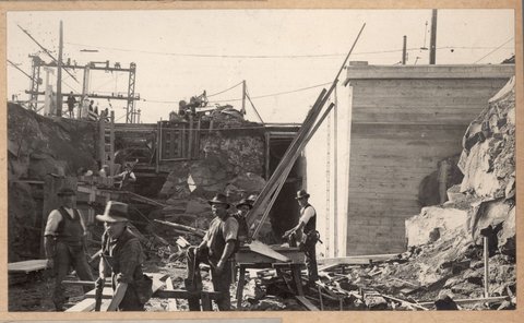 South Kensington to West Footscray - Nicholson Street bridge, 1927–28