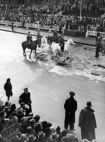 Victory Day march in Melbourne, 1943–49