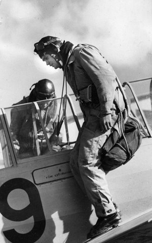Trainee airmen at Essendon, 1940–41