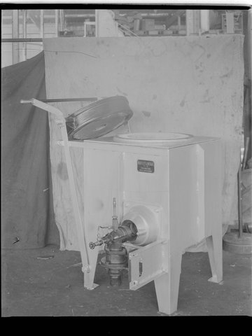 Factory interior of Marfleet & Weight Pty. Ltd., Melbourne, 1941–42