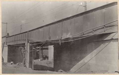 South Kensington to West Footscray - bridge under Bendigo line, 1927–28