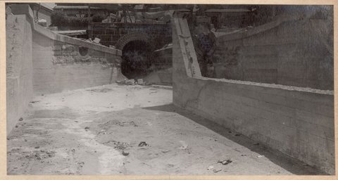 South Kensington to West Footscray - storm water drain at Raleigh Street, 1927–28