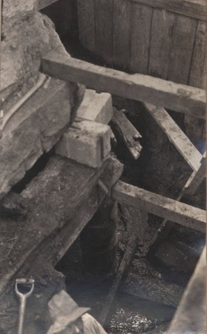 Hawthorn bridge reconditioning - Richmond pier, c. 1930