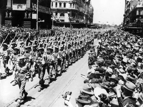 17th Brigade marching through Melbourne, 1940–46