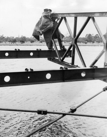 Bailey Bridge over Albert Park Lake, 1950–54