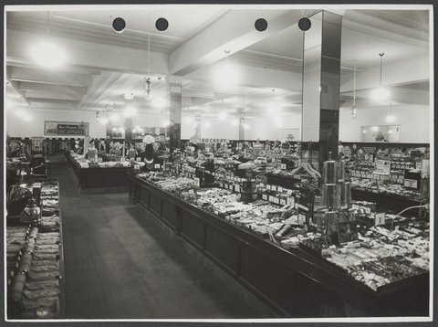 New wall treatment at old store Sydney Road Brunswick Store No. 3, 1939
