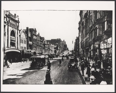 Bourke Street Melbourne looking towards Elizabeth Street showing Coles Book Arcade including a cable tram, 1900–10