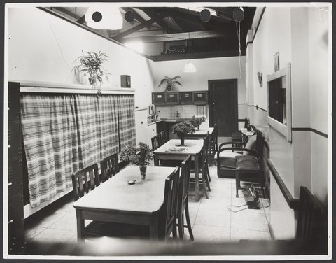 Girl's Room for staff includes tables and chairs, kitchenette, electric heater opened September 5th Prahran Store No. 5, 1940