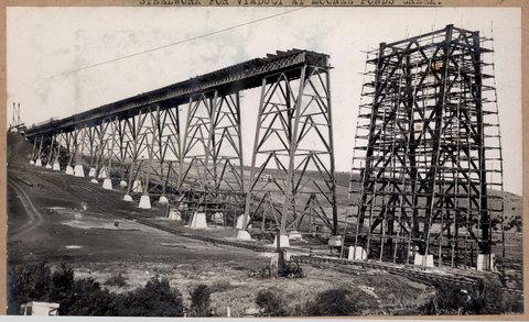 Albion to Broadmeadows - steelwork for viaduct at Moonee Ponds Creek, 1928