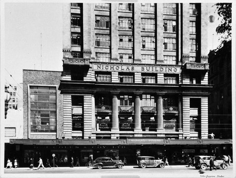 View across Swanston Street towards the Nicholas Building where a Coles Variety Store once located in basement and ground floor, 1926–36