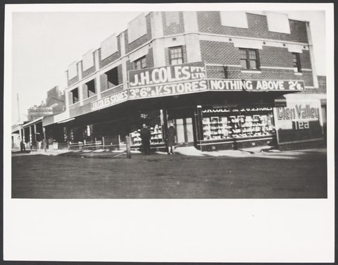 Exterior view of J H Coles Pty Ltd store in Bentleigh which was taken over by G J Coles, 1920–30
