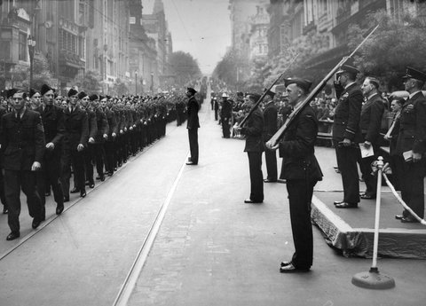 Royal Australian Air Force A.T.C. march through Melbourne, 1942–43
