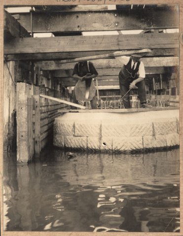 Spencer Street bridge - north pier, 1928–29