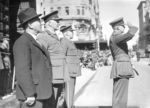 Australian servicemen marching past the saluting base outside the Melbourne Town Hall, Swanston Street, Melbourne, 1940–45