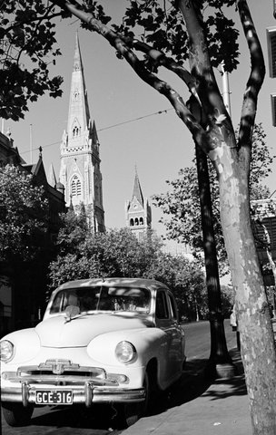 Collins Street looking towards Russell Street, Melbourne, 1954