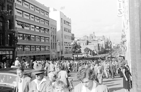 Lonsdale Street Melbourne, 1954