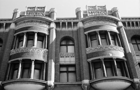 Facade of former Maples Building, corner of Chapel and High Streets, Prahran, 1954