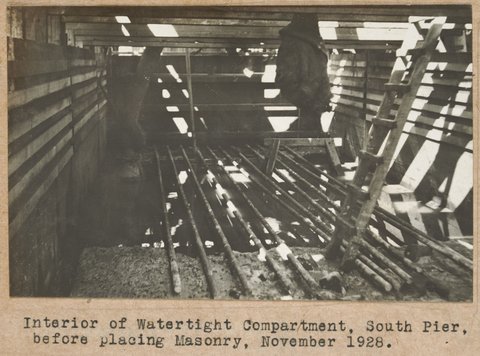 Spencer Street bridge - south pier picture, 1928