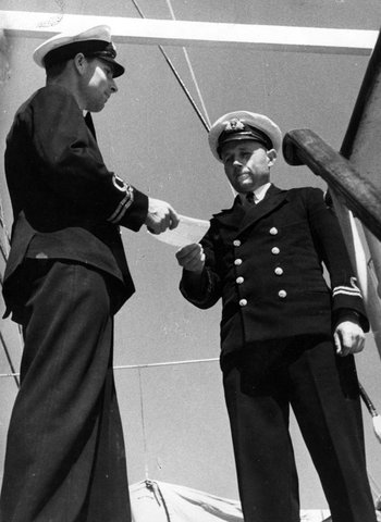 Sequence of events with the Port Phillip Examination Service as they check ships coming into Port Phillip Bay, c. 1940
