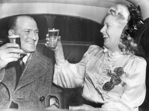 Victory celebrations in Melbourne, 1942–48