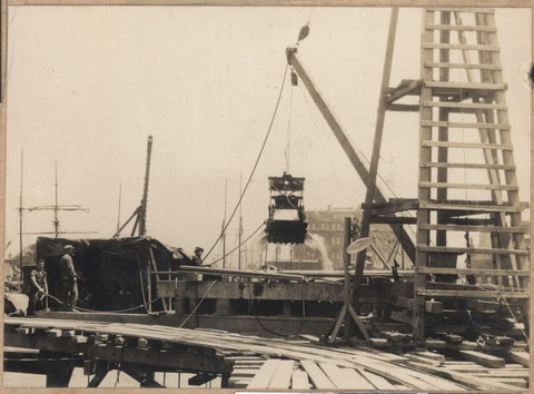 Spencer Street bridge - south pier, 1928
