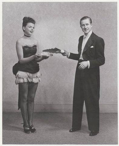 Erickson (Eric Ferguson) the English magician, Tivoli Theatre, Melbourne, 1948, c. 1948