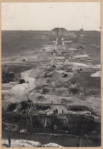 Albion to Broadmeadows - general views of Maribyrnong River viaduct, 1928