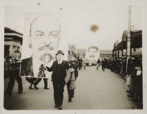 May Day Melb [Melbourne] 1942
