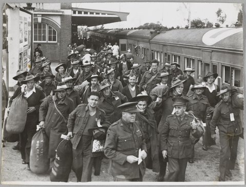 Movement of troops in Melbourne during World War II, 1940–43