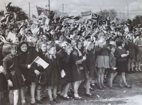 Victory celebrations in Melbourne, c. 1945