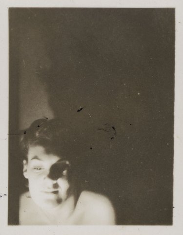 Me [Joy Hester] '42 Lit Collins St. Melb [Melbourne], 1942
