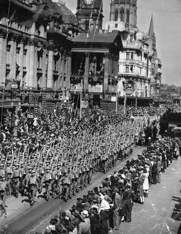 Australian soldiers in military marches in the streets of Melbourne, 1940–45