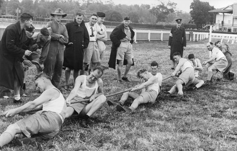 No. 3 tug-o-war team. Air Force carnival, Flemington, c. 1944